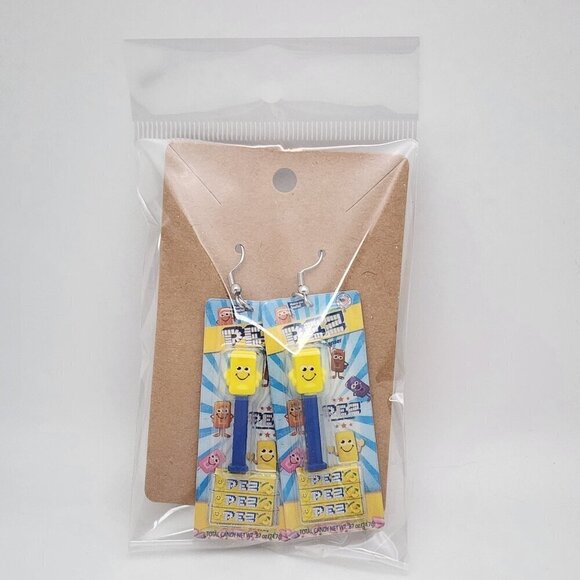 Mini-Brands "Pez" Stainless Steel Fishhook Earrings - Picture 1 of 3